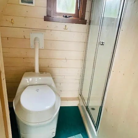 Schwimmpod An Der Peene Anklam