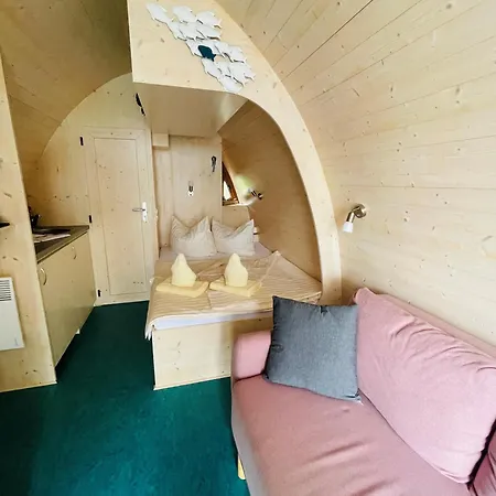 Schwimmpod An Der Peene アンクラム