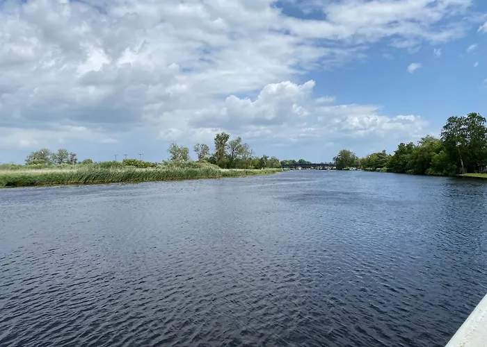 مكان تخييم Schwimmpod An Der Peene آنكلام